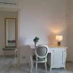 La Vigna Del Vento Bed & Breakfast 4*